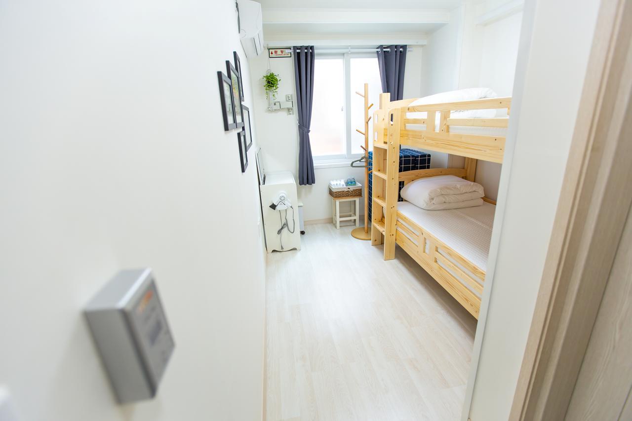 Gagopang Jeju Hotel Екстериор снимка