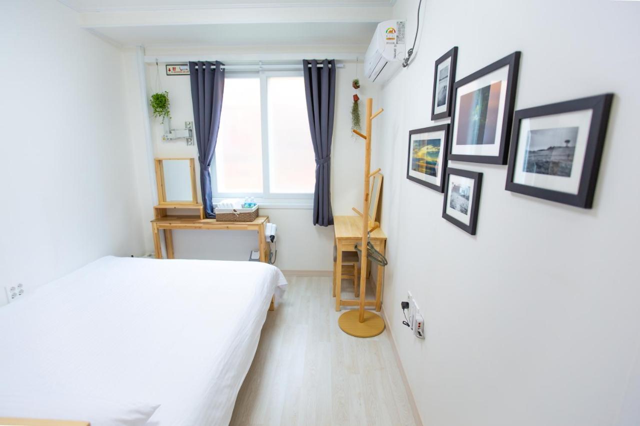 Gagopang Jeju Hotel Екстериор снимка