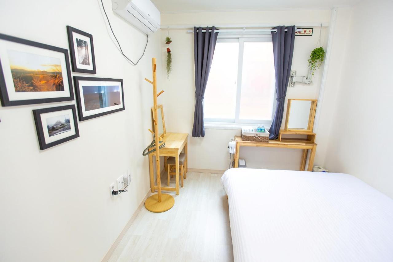 Gagopang Jeju Hotel Екстериор снимка